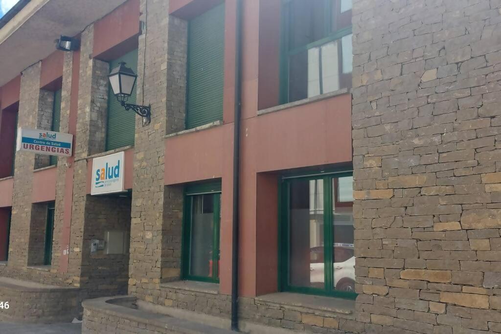 Apartamento Alma De Biescas المظهر الخارجي الصورة
